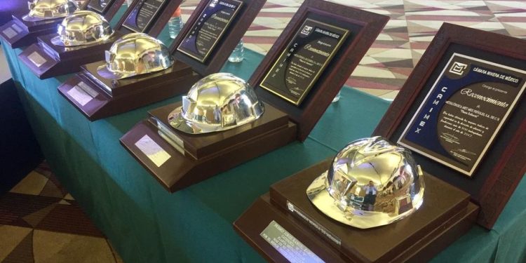 Empresas mineras fueron galardonadas con el Casco de Plata