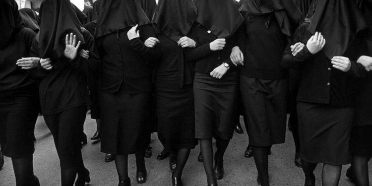 De Egipto a México. El viejo oficio que te obliga a llorar