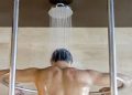 Lo bueno y lo malo de bañarse con agua caliente