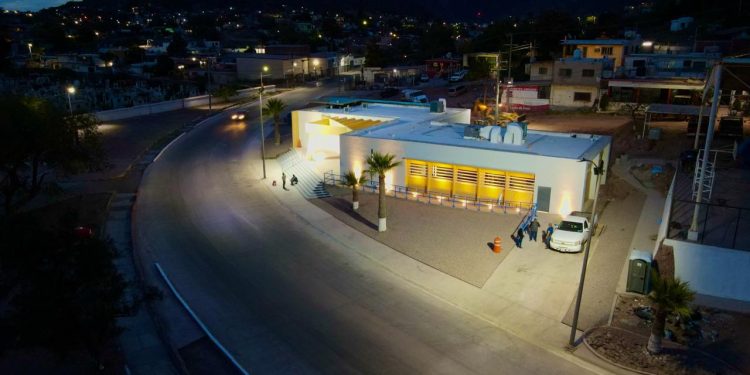 Inaugura Doctora Karla Córdova González Centro de Salud Municipal.