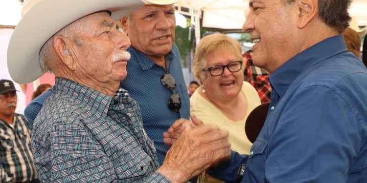 La Ley si es la Ley, dijo Beltrones en Imuris