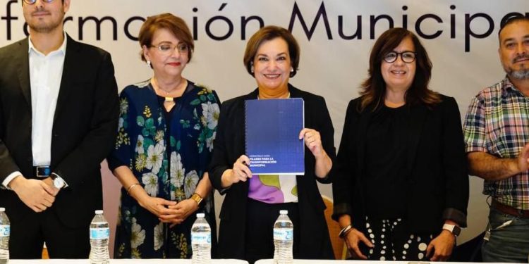 Propuestas de ciudadanos para transformar Hermosillo llegan a  Maria Dolores del Río