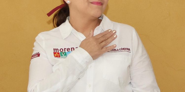 Karla Córdova celebra Día del Trabajo con personal del SUTSAG