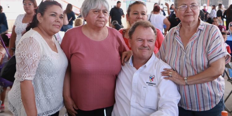 “El Borrego” Gándara en El Mariachi