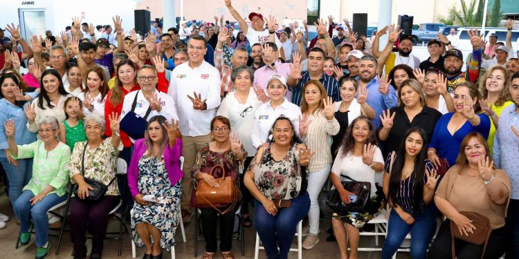 Expone proyectos de trabajo para Guaymas la candidata a la presidencia municipal doctora Karla Córdova González a empresarios locales