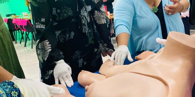 Unen esfuerzos Fundación Beltrones y AMMJE Hermosillo