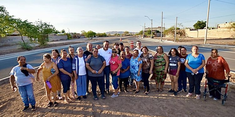 La obra completa los trabajos de ampliación del bulevar Las Quintas desde el Camino del Seri hasta las Minitas beneficiando a 19 colonias de la zona y comercios
