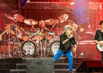 Def Leppard, Journey & Steve Miller Band un viaje por el rock de épocas