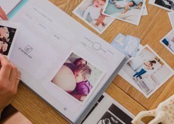 Los bebés deben tener su álbum familiar