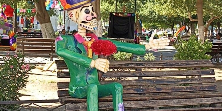 Desfile Catrines, Catrinas y Catridogs, y muchas actividades promete el Festival de Día de Muertos de Hermosillo