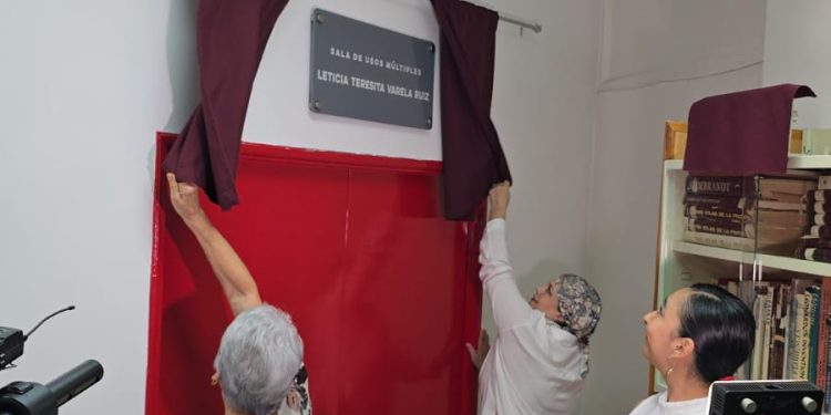 Homenaje a Leticia Varela Ruíz y otros artistas en la Casa de la Cultura