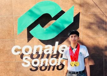 Alumno de Conalep Sonora obtiene medallas de oro en competencia internacional de karate