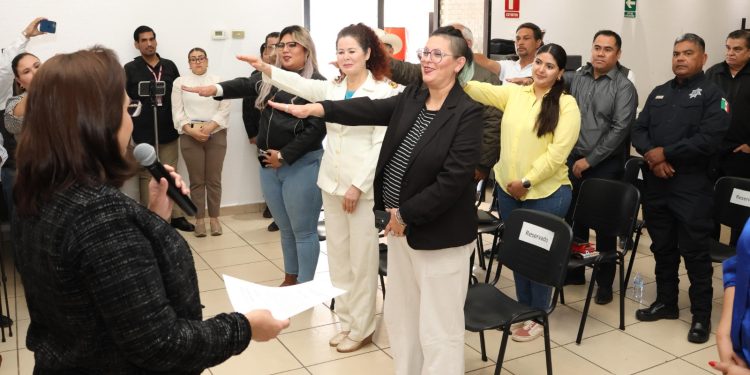 El Comité Ciudadano de Seguridad Pública y de la Comisión de Honor, Justicia y Promoción, rinde protesta