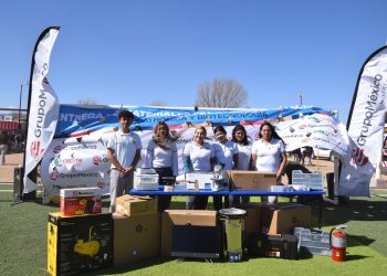 Cecytes Esqueda recibe equipo y materiales de parte de Grupo México