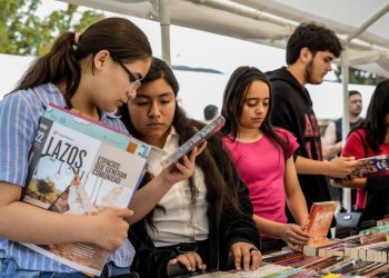 En Nacozari arranca la sexta Feria del Libro de GM