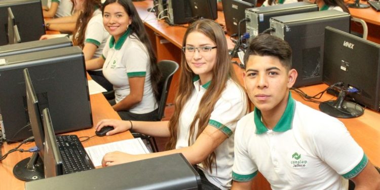 Conalep Hermosillo II ofrecerá carrera en Ciencia de Datos e Inteligencia Artificial