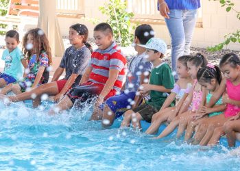 Reinauguran alberca municipal en Guaymas como espacio de desarrollo deportivo y recreativo