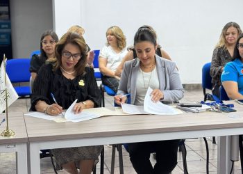 AMMJE Hermosillo y ZOBELE firman convenio para beneficiar a colaboradores