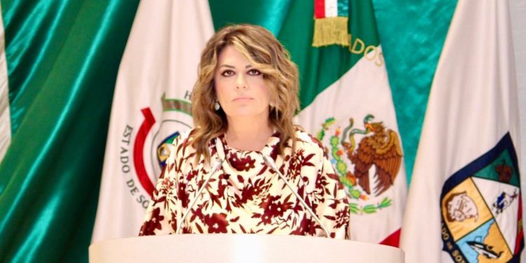 López Noriega propone tarifas notariales reducidas para adultos mayores en expedición de testamentos