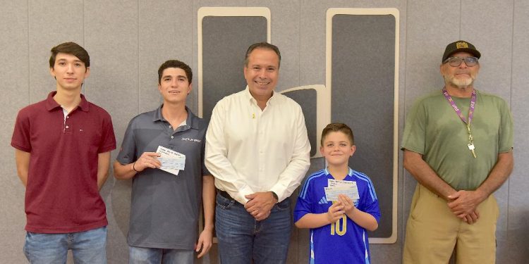 Hermosillo impulsa a 30 deportistas con apoyos del Fondo Deportivo