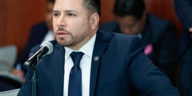 Senador Iván Jaimes propone reducción de impuestos en paquete fiscal 2026