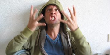 Enojones; Cómo dominar el carácter