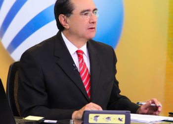 Víctor Mendoza viene de las grandes ligas del Periodismo… pero el amor ganó y se lo trajo a Sonora