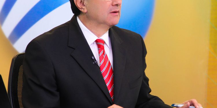 Víctor Mendoza viene de las grandes ligas del Periodismo… pero el amor ganó y se lo trajo a Sonora