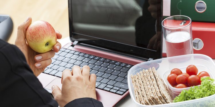 El lonche más saludable y económico para comer en el trabajo