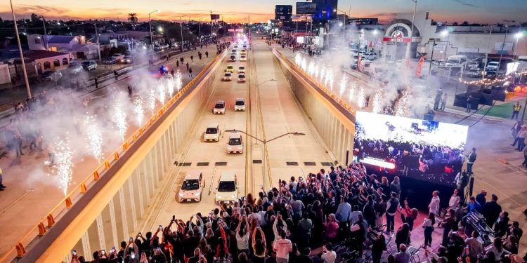 Inaugura Toño Astiazarán Paso a Desnivel Colosio–Solidaridad