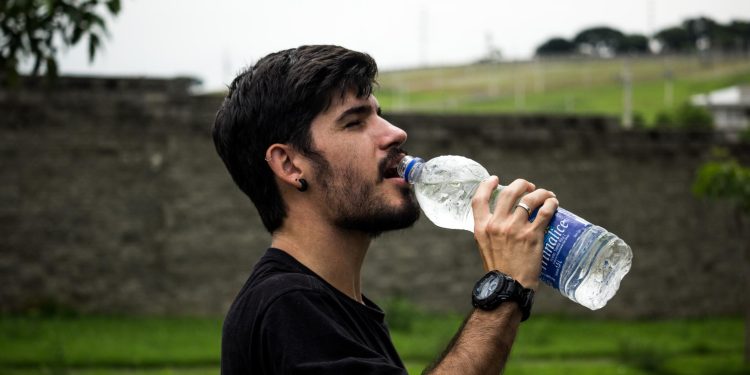 La importancia del consumo de agua en verano e invierno