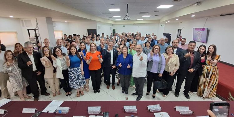 Impulsan continuidad educativa para más de 10 mil egresados de Cecyte en Sonora