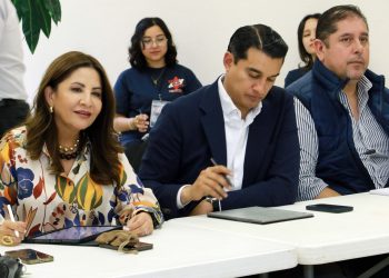 Universidad de Sonora y STAUS inician negociación salarial 2026 con aumento propuesto del 4%