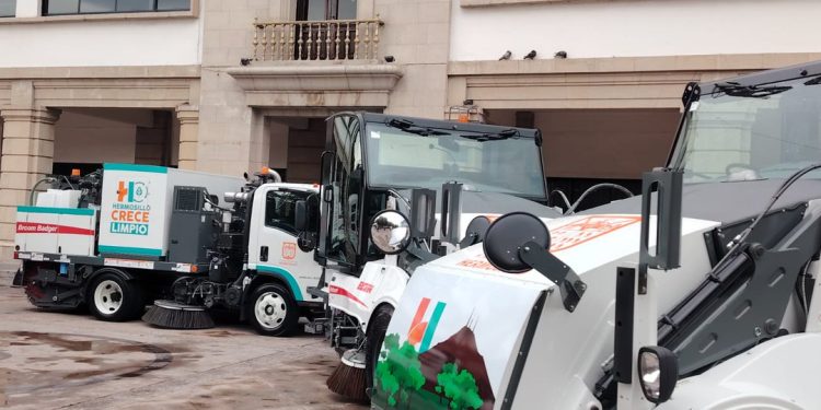 Refuerzan servicios de limpieza con nuevas unidades