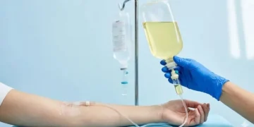 Investigan sueros contaminados tras muertes en Hermosillo