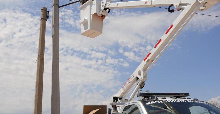 Avanza el programa “Iluminando Guaymas” con modernización total de alumbrado en comunidades rurales