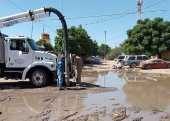 Norberto Barraza plantea atender agua, drenaje y servicios públicos en Hermosillo
