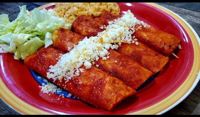 Enchiladas zacatecanas