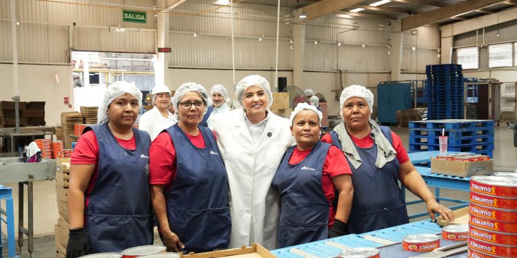 Destacan aporte de la sardina al desarrollo económico de Sonora