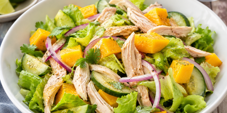 Ensalada fresca de mango