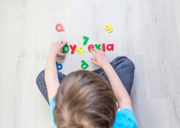 Dislexia: señales de alerta y recomendaciones para apoyar el aprendizaje infantil