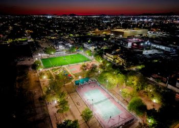 Renuevan alumbrado del Parque Deportivo Los Portales con inversión de 928 mil pesos