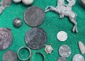 Detectores de metal rescatan fragmentos de la historia de Sonora bajo tierra