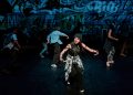 A unos días de su estreno en Broadway, “Monarch” lleva una poderosa historia migrante de Sonora a Nueva York