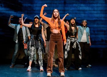A unos días de su estreno en Broadway, “Monarch” lleva una poderosa historia migrante de Sonora a Nueva York