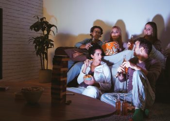 “La Odisea” encabeza recomendaciones de cine y series para estas vacaciones
