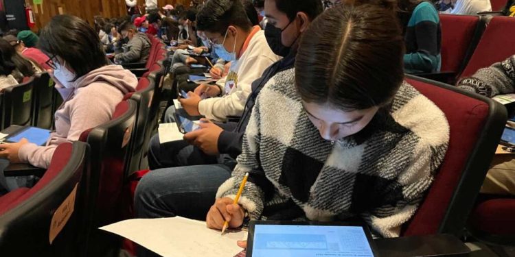 Examen de ingreso a la UNAM pone a prueba la credibilidad de la institución