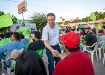 Celida López reúne respaldo en Puerto Peñasco