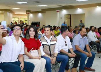 Llama Froylán Gámez a la unidad y a la participación de las nuevas generaciones