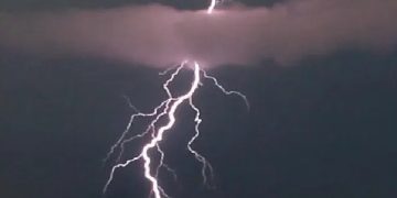 Persisten lluvias y llamado a la prevención en Sonora